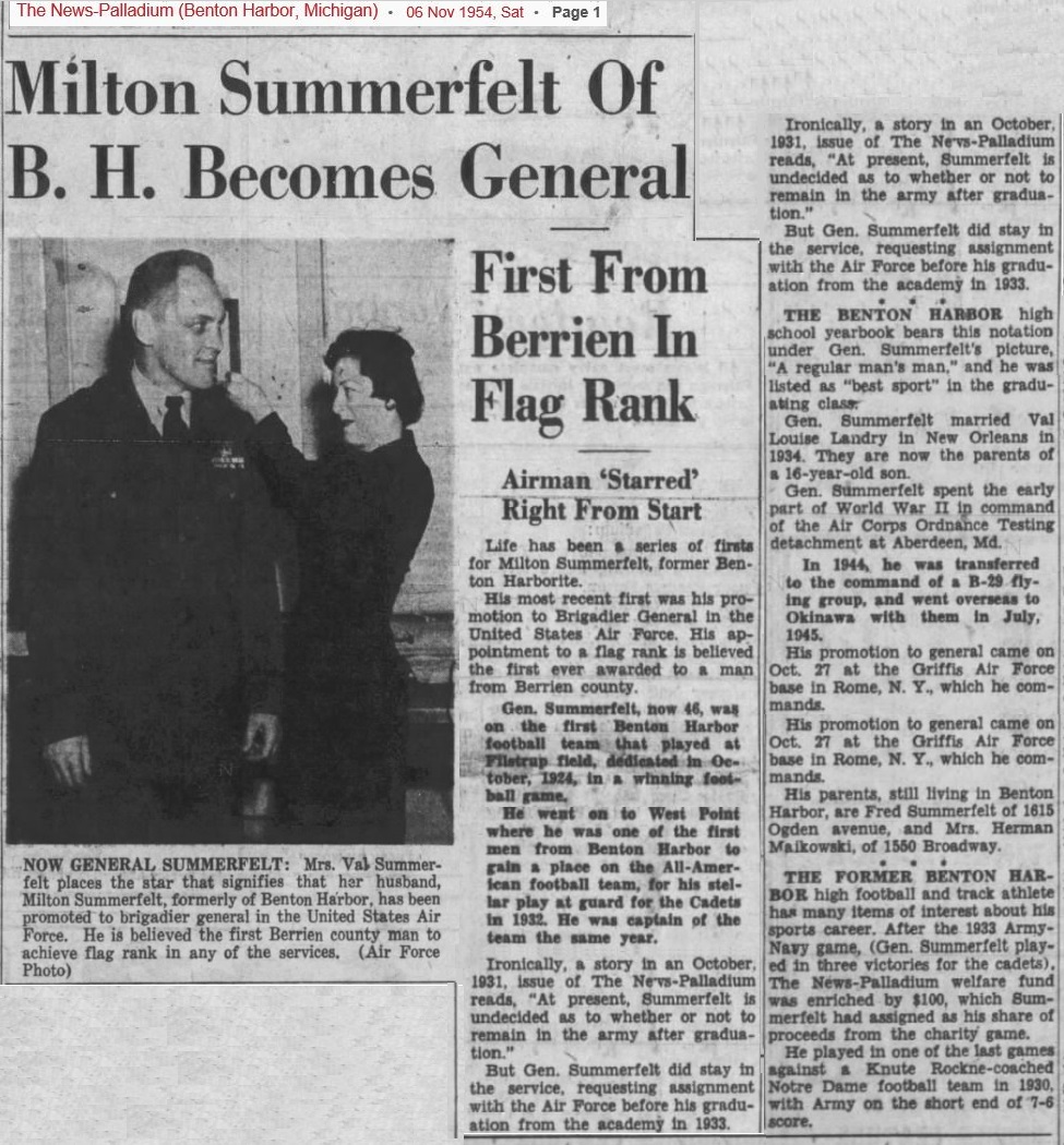 ArmyFB_1933_BGMiltonSummerfelt_NewsPalldiumBentonHarborMI_Nov61954