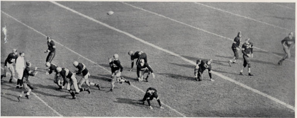 ArmyFB_1937_action-2