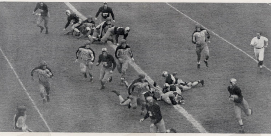 ArmyFB_1937_action-3