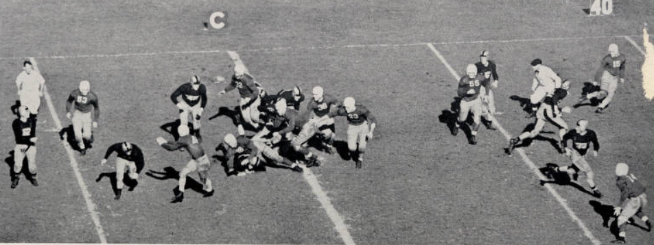 ArmyFB_1937_action-5