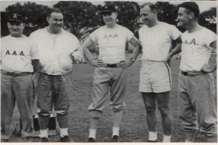 ArmyFB_1943_coaches
