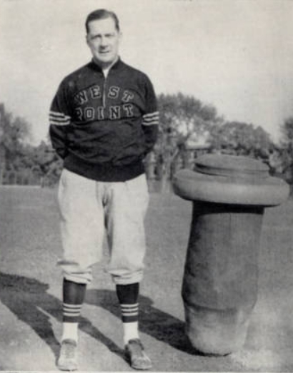 ArmyFB_1946_CoachBlaik