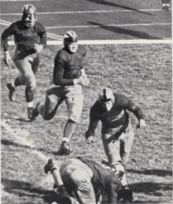 ArmyFB_1935_early-facemask