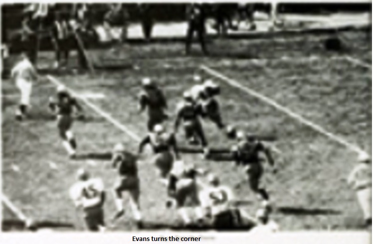 ArmyFB_1967_EvansTurnstheCorner_Howitzer1968