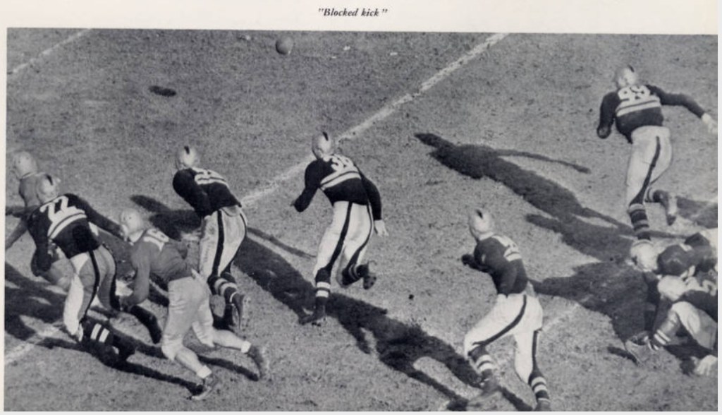 ArmyFB_1939_blocked-kick