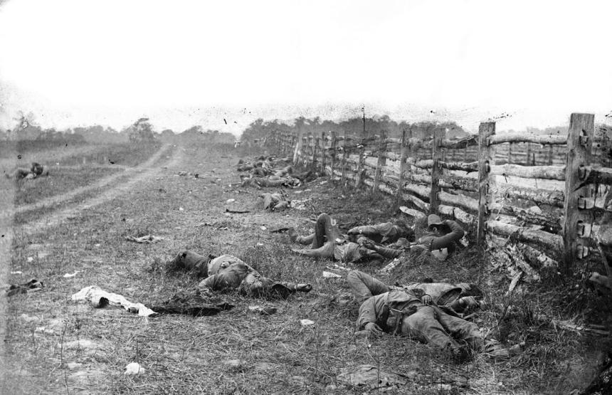 Confederate dead Hagerston Rd Antietam.jpg