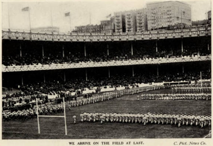 ArmyFB_1913_vsNavy_march-on