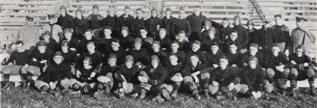 ArmyFB_1915_team