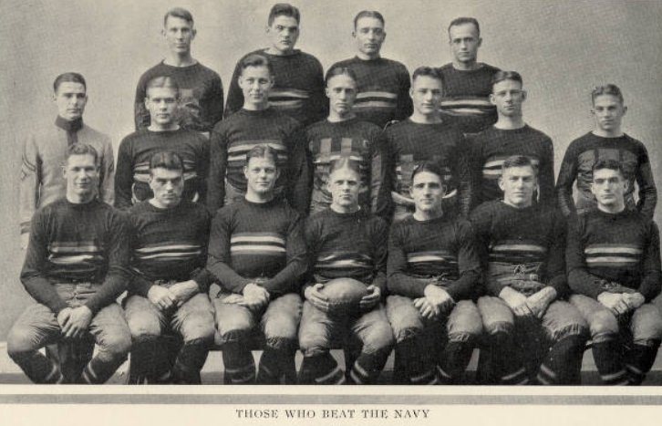 ArmyFB_1925_vsNavy-starters