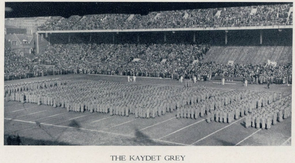 ArmyFB_1932_vsNavy_TheCorps