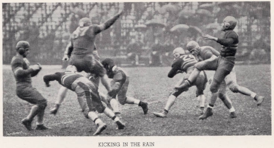 ArmyFB_1934_Buckler-punt