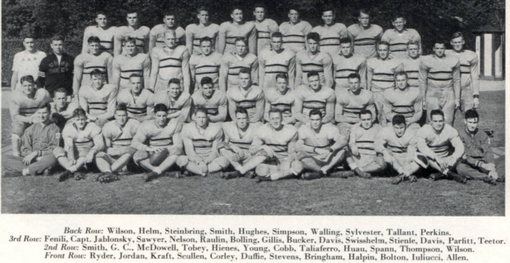 ArmyFB_1941_BSquad
