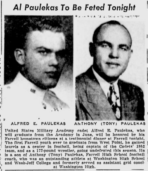 ArmyFB_1952_AlPaulekas_WashingtonObserver_Mar211953