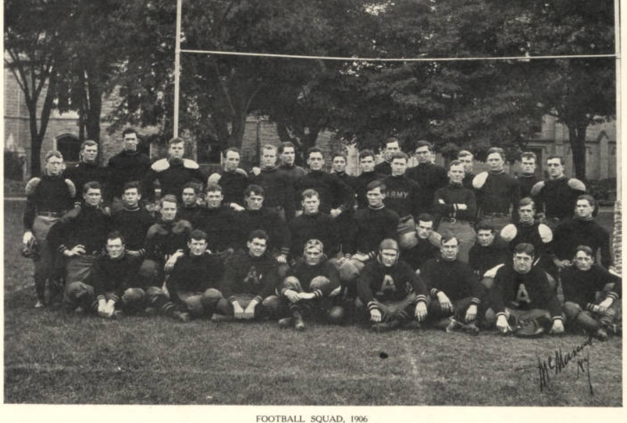 ArmyFB_1906_team