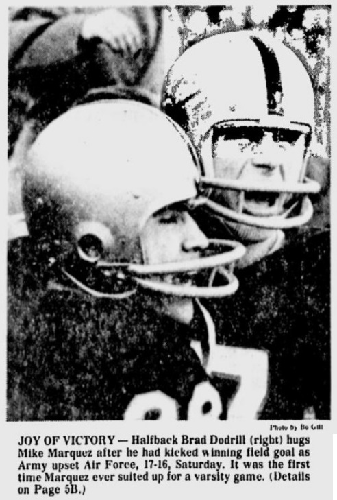 ArmyFB_1974_Marquez-Dodrill_EveningNews_Nov111974