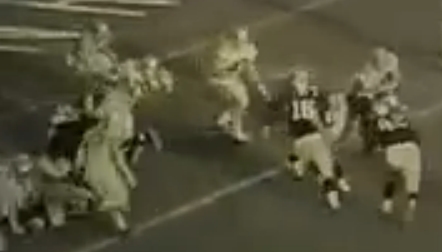 ArmyFB_1963_Stichweh-Navyfilm_TDrun-4Q-Waldrop-run-1